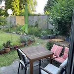 Privates In Unserem Ruhigen Zuhause, Nur 12 Minuten Bis Duesseldorf * Neuss