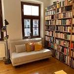 Privates In Unserem Ruhigen Zuhause, Nur 12 Minuten Bis Duesseldorf Privatunterkunft