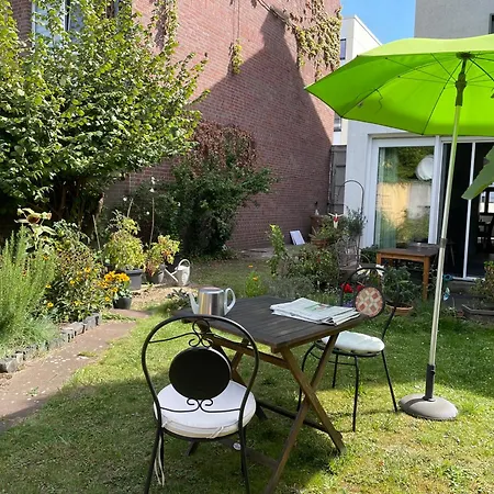 Privates In Unserem Ruhigen Zuhause, Nur 12 Minuten Bis Duesseldorf Rum i privatbostad