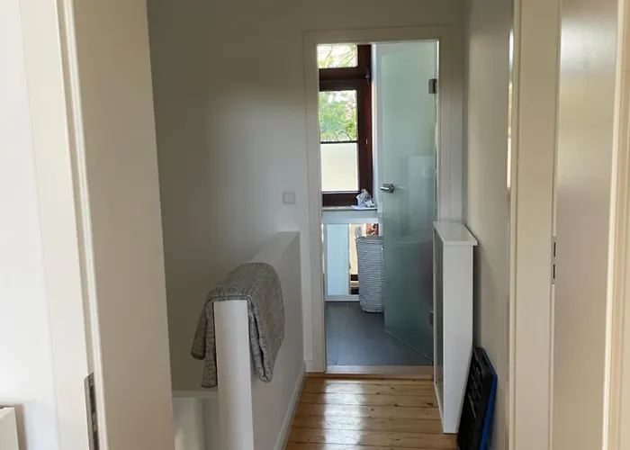 12 Minutes From Duesseldorf To Your Private And Cosy Neuss